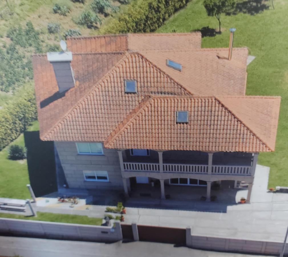 Os Cabaleiros Mos Exterior foto